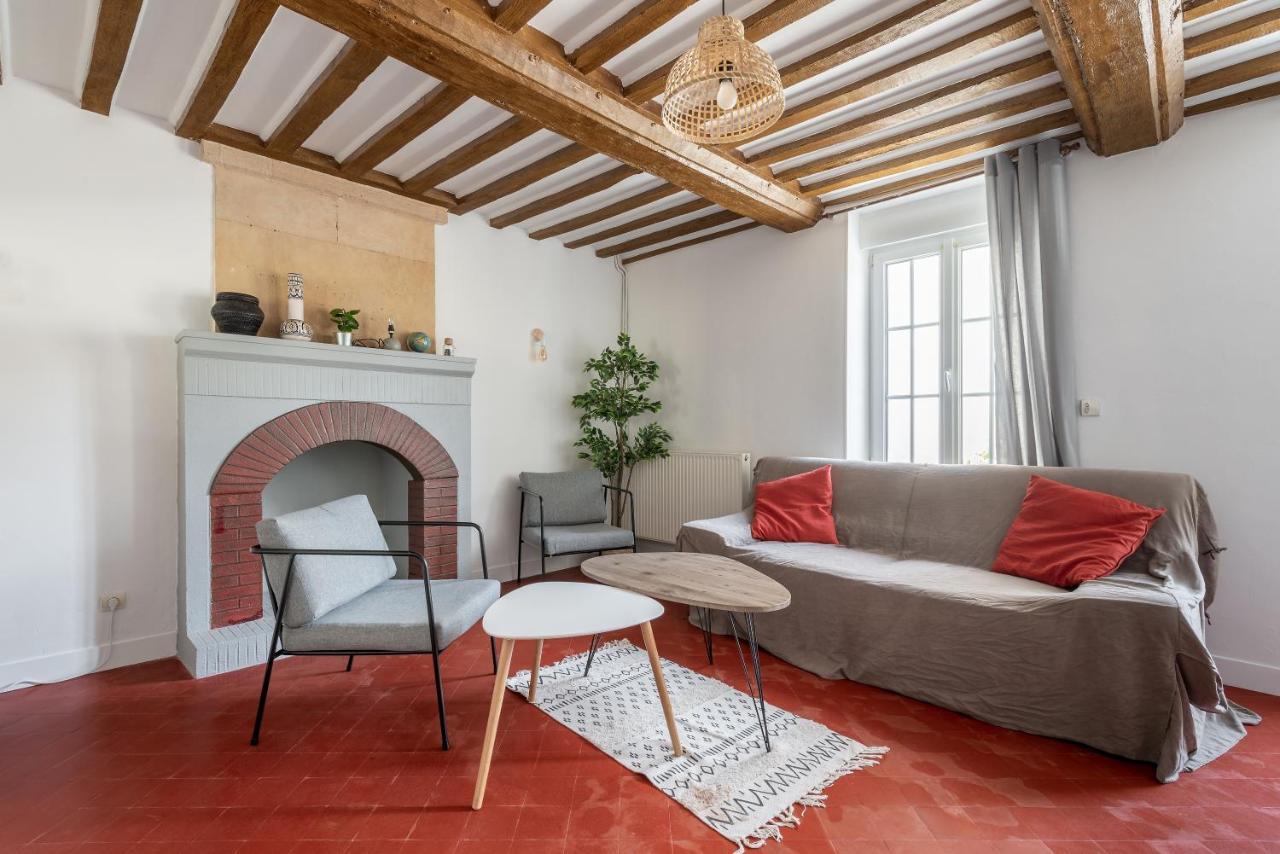 L'Escalier Rouge - Maison Renovee Avec Cour Luc-sur-Mer ภายนอก รูปภาพ
